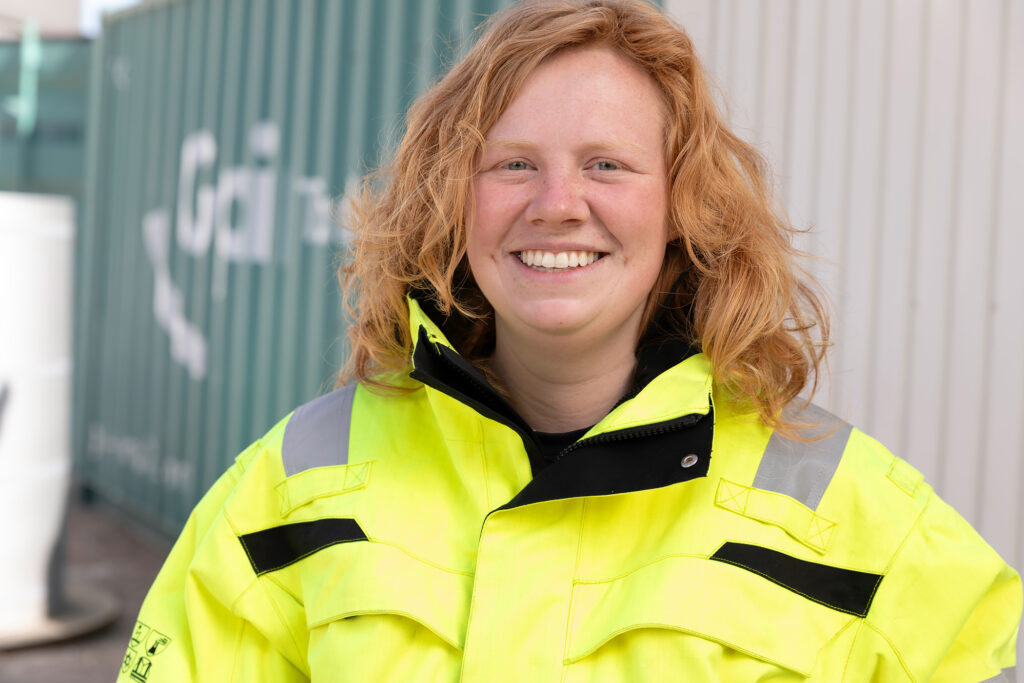 Gpi Tank XL supervisor Britt op een tankbouwlocatie.